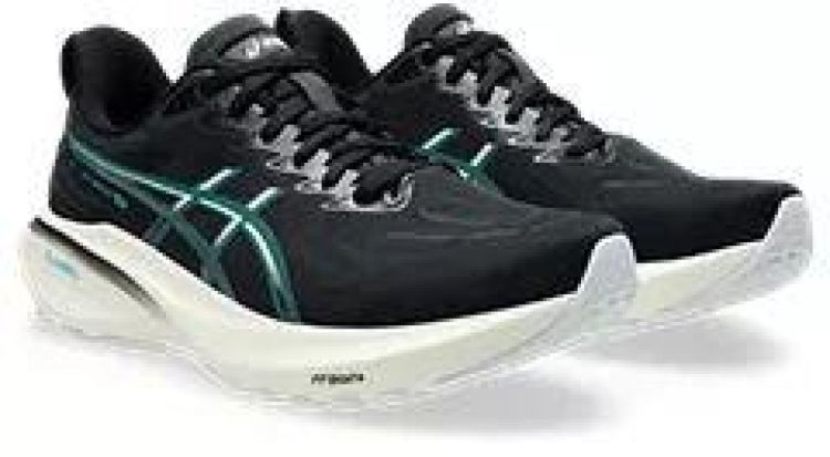  ASICS GT 2000 13  - De Peperstraat (Poperinge)
