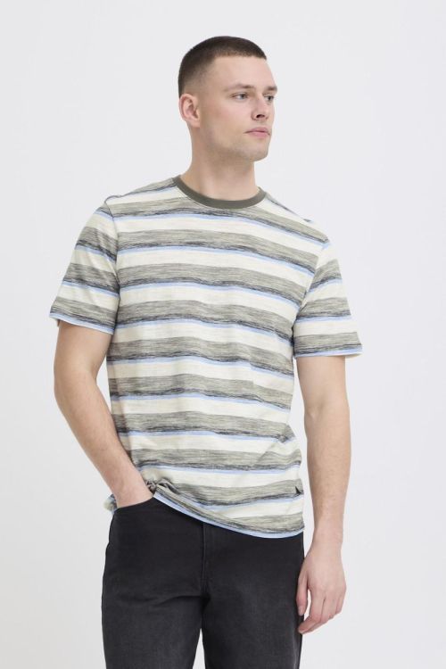  BLEND TEE  (groen) - De Peperstraat (Poperinge)