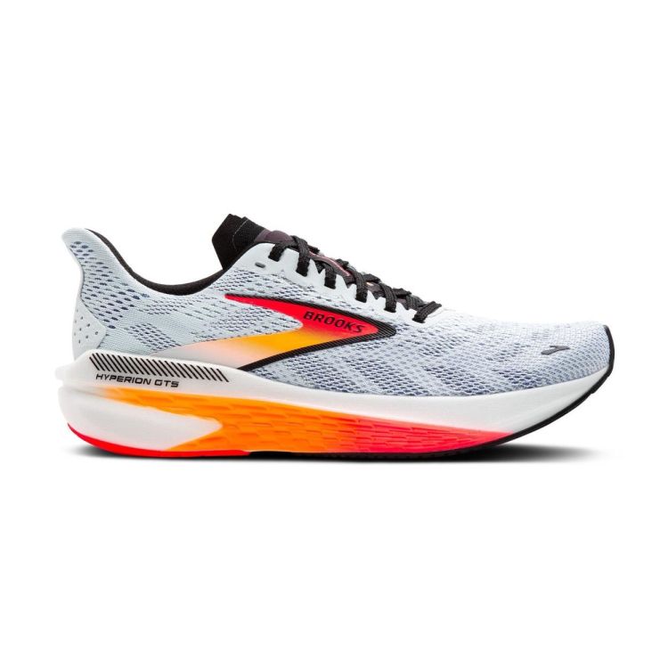  BROOKS HYPERION GTS 2  - De Peperstraat (Poperinge)