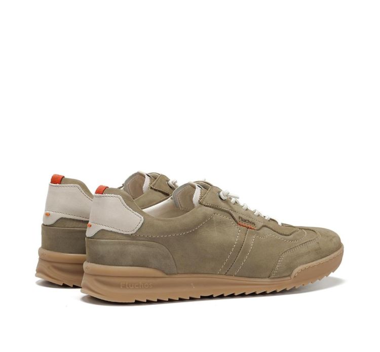  FLUCHOS VETERSCHOEN  - De Peperstraat (Poperinge)