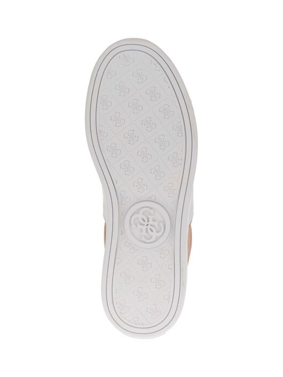  GUESS SNEAKER  - De Peperstraat (Poperinge)