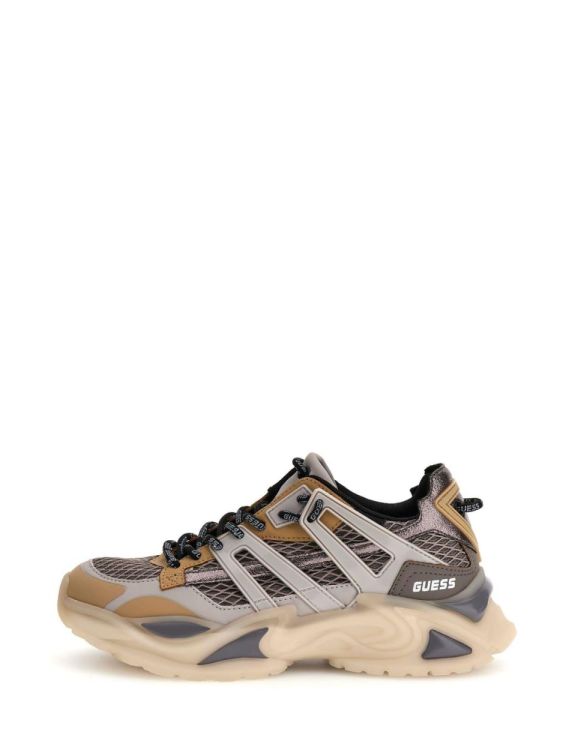  GUESS SNEAKER  - De Peperstraat (Poperinge)