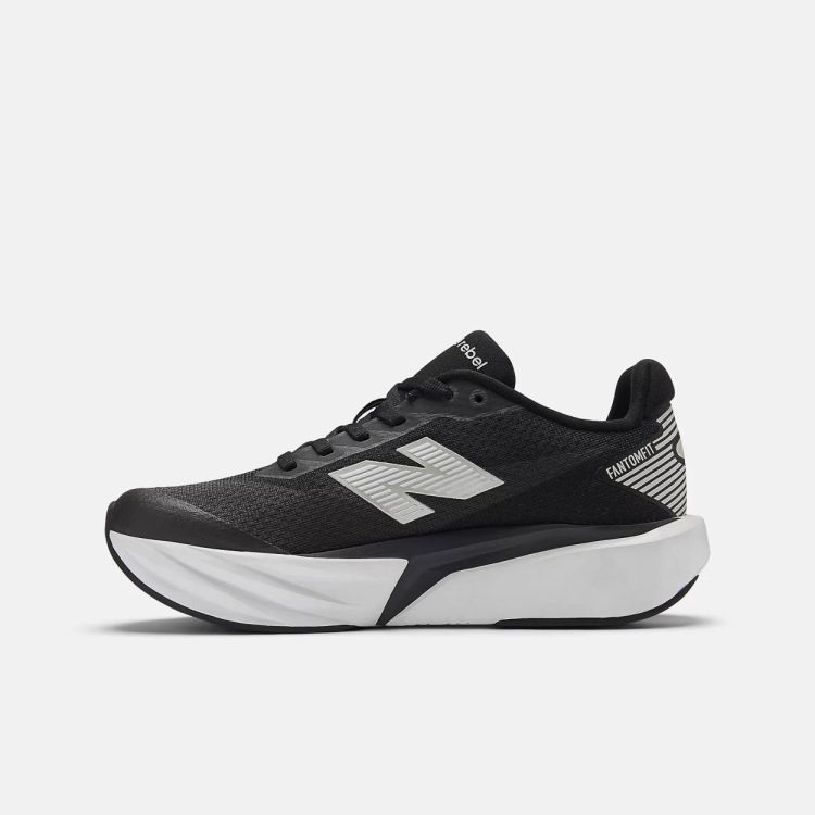 NEW BALANCE NEW BALANCE GFCXV5 BLACK/WH  - De Peperstraat (Poperinge)
