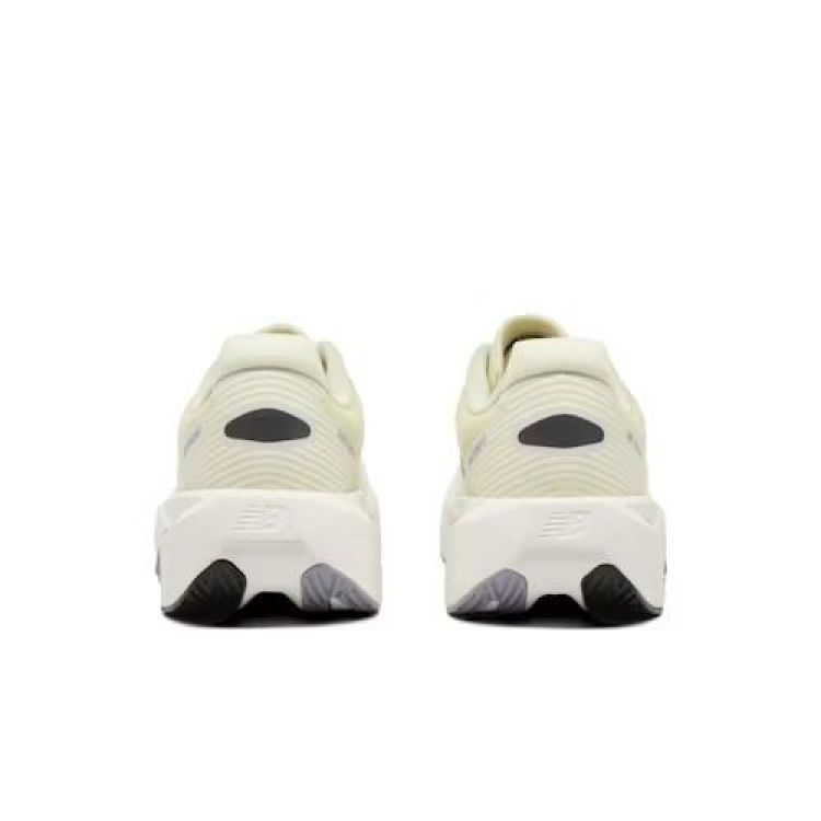 NEW BALANCE NEW BALANCE M REBEL V5  (wit) - De Peperstraat (Poperinge)