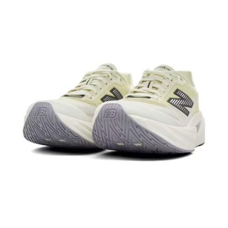 NEW BALANCE NEW BALANCE M REBEL V5  (wit) - De Peperstraat (Poperinge)