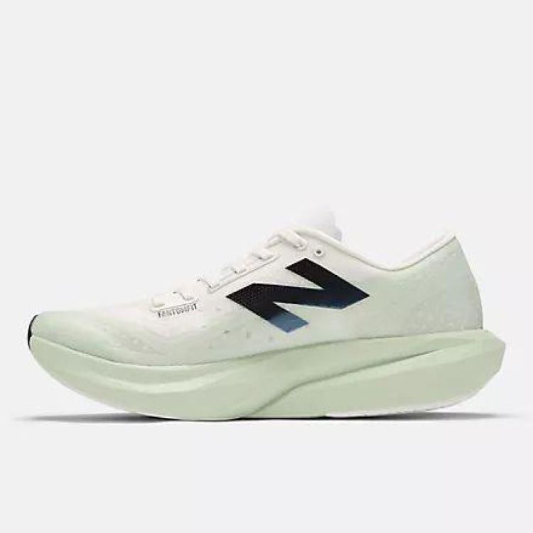  NEW BALANCE MFCXCE4  - De Peperstraat (Poperinge)