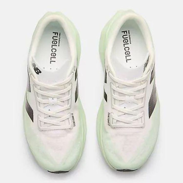  NEW BALANCE MFCXCE4  - De Peperstraat (Poperinge)