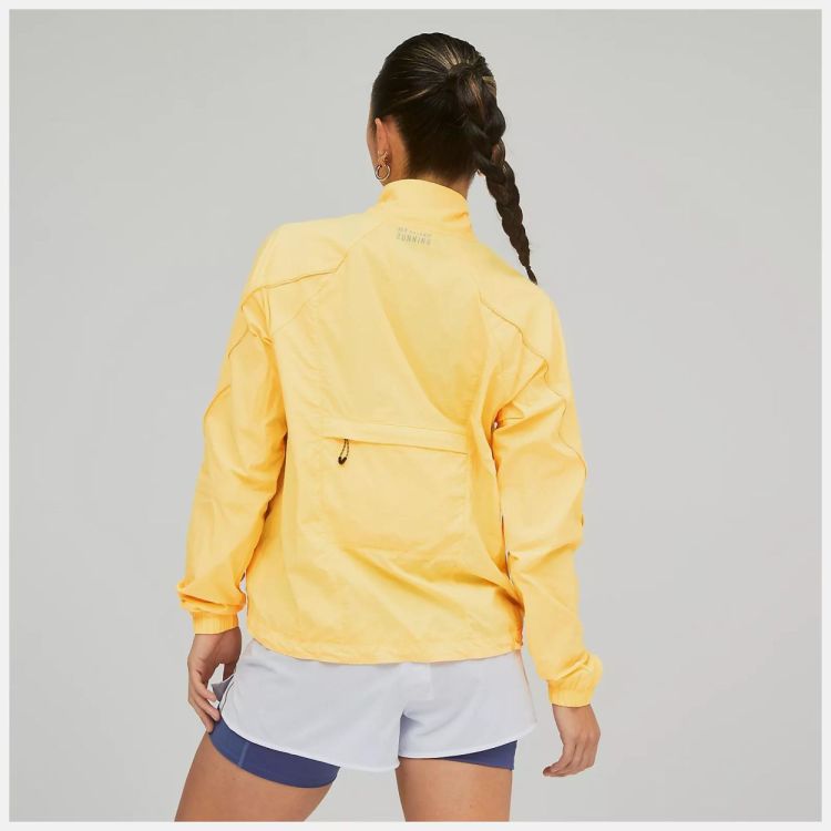 NEW BALANCE NB IMP LT PK JKT  - De Peperstraat (Poperinge)