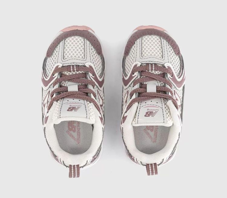 NEW BALANCE NEW BALANCE  (rood) - De Peperstraat (Poperinge)