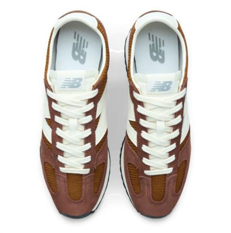 NEW BALANCE NEW BALANCE  (bruin) - De Peperstraat (Poperinge)