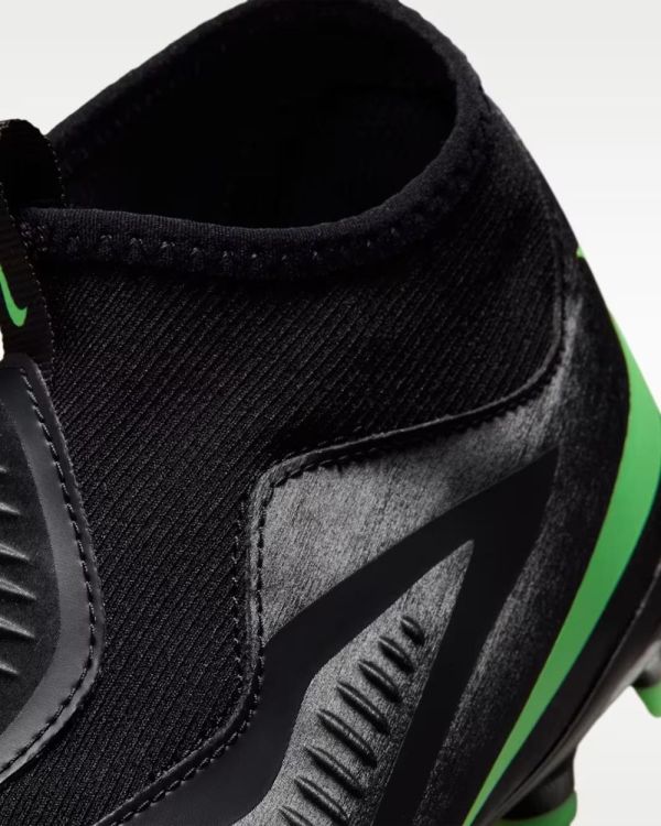 NIKE NIKE JR PHANTOM 6 HIGH ACAD FG/MG  (zwart) - De Peperstraat (Poperinge)