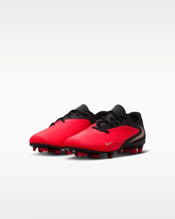 NIKE NIKE JR PHANTOM 6 LOW CLB FG/MG LK  (rood) - De Peperstraat (Poperinge)