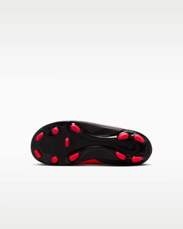 NIKE NIKE JR PHANTOM 6 LOW CLB FG/MG LK  (rood) - De Peperstraat (Poperinge)
