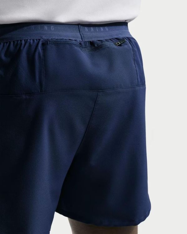 NIKE NIKE M NK DF STRIDE 5IN BF SHORT  (blauw) - De Peperstraat (Poperinge)