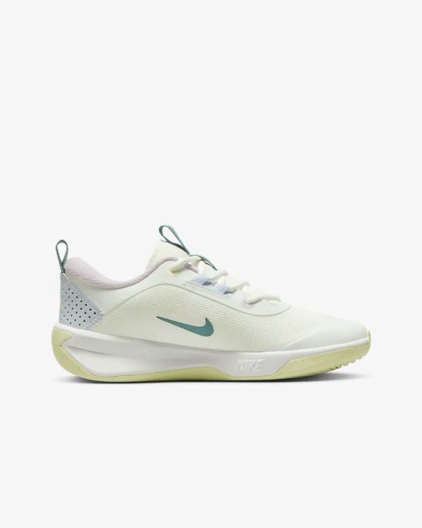 NIKE NIKE OMNI MULTI COURT BIG KIDS  - De Peperstraat (Poperinge)