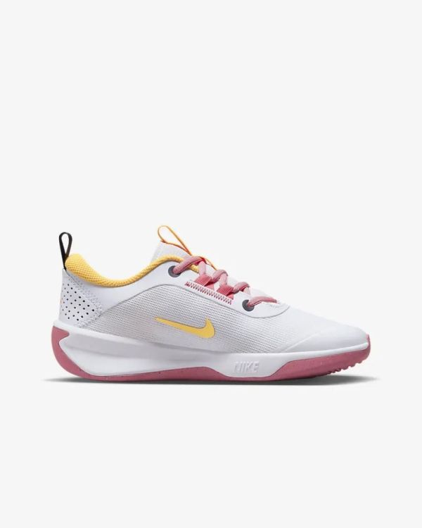 NIKE NIKE OMNI MULTI COURT BIG KIDS  - De Peperstraat (Poperinge)