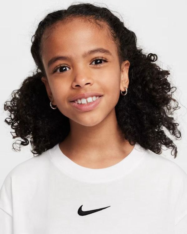 NIKE NIKE SPORTSWEAR BIG KIDS  (wit) - De Peperstraat (Poperinge)
