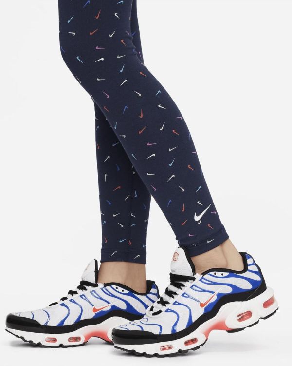 NIKE NIKE SPORTSWEAR ESSENTIAL BIG KIDS  - De Peperstraat (Poperinge)