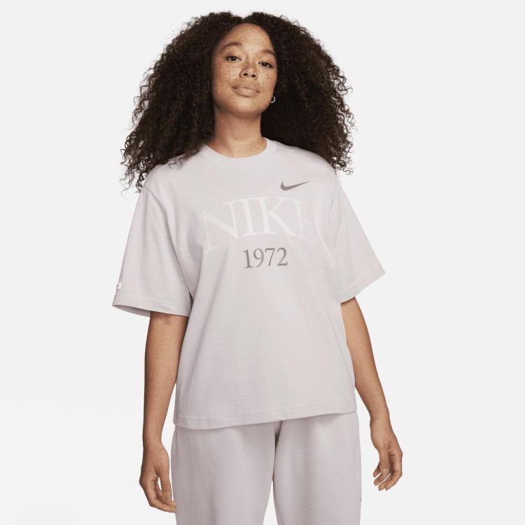  NIKE SPORTWEAR WOMENS T-SHIRT  - De Peperstraat (Poperinge)