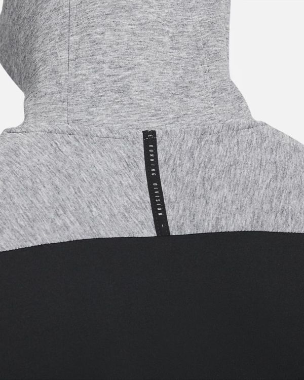 NIKE NIKE THERMA-FIT RUN DIVISION  - De Peperstraat (Poperinge)