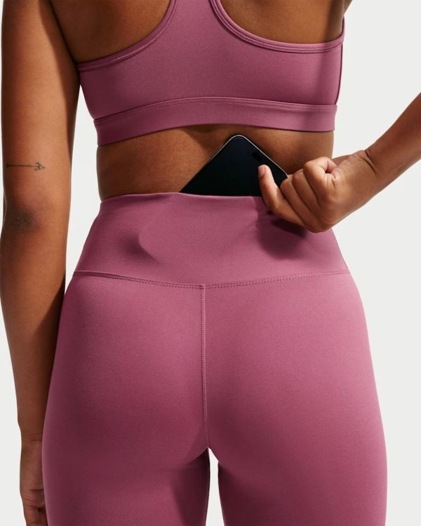 NIKE NIKE W NK DF ONE HR 5IN SHORT USEAM  (roze) - De Peperstraat (Poperinge)