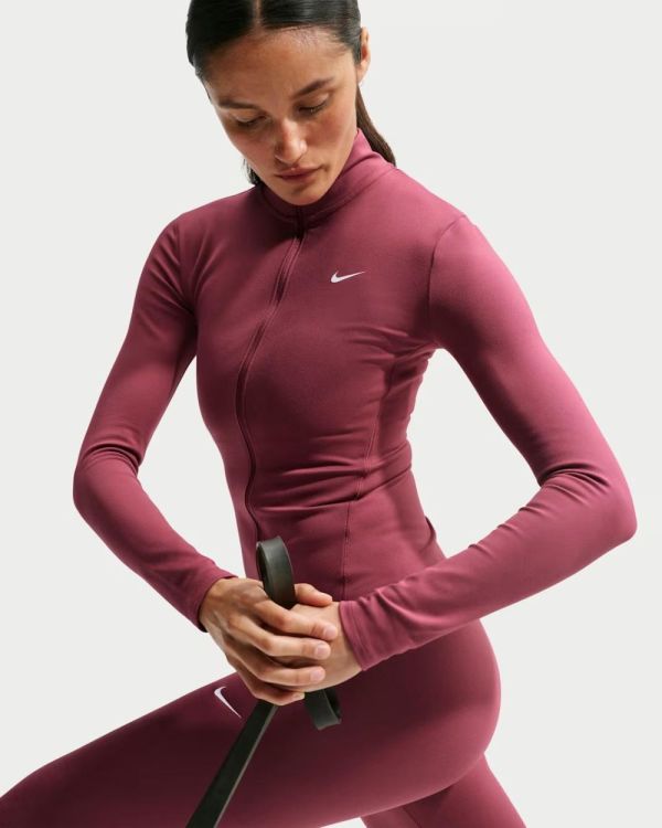 NIKE NIKE W NK ONE DF FZ FITTED JKT  (roze) - De Peperstraat (Poperinge)