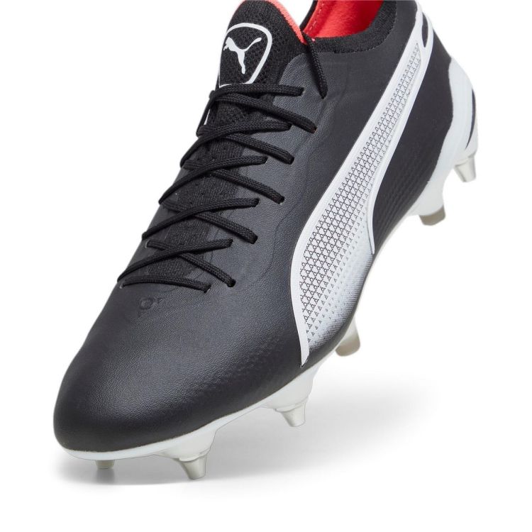 PUMA PUMA KING ULTIMATE MxSG  - De Peperstraat (Poperinge)